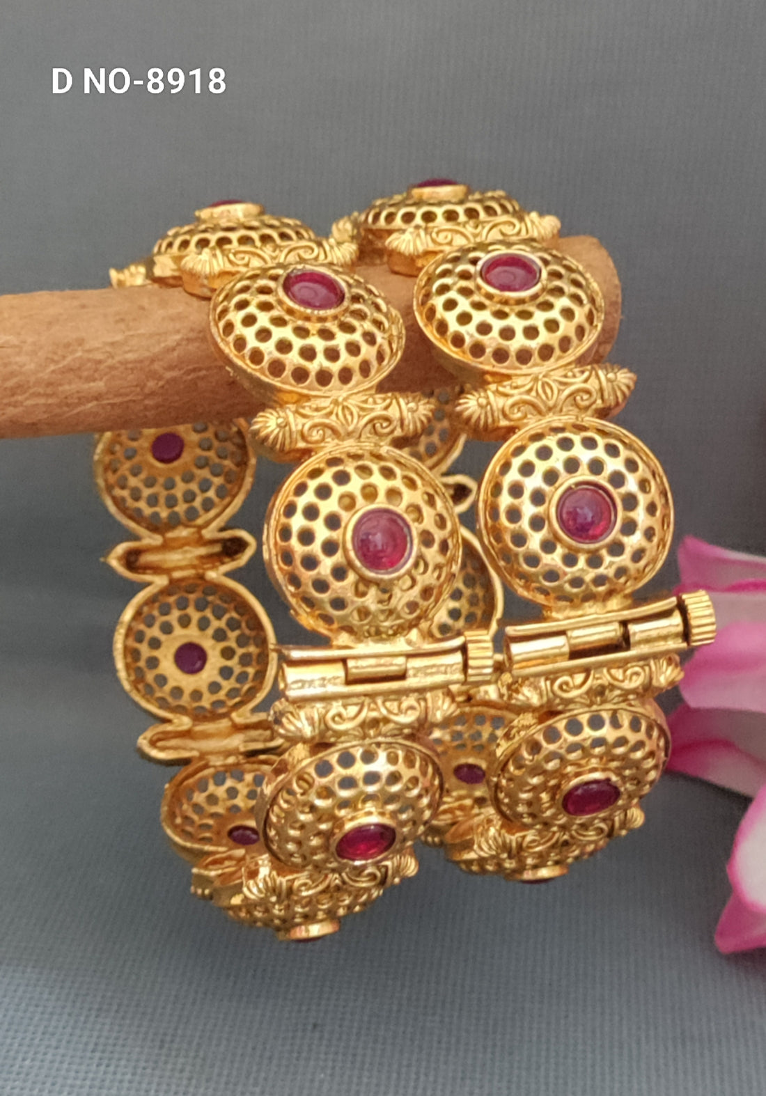 Antique Golden Openable Bangles SKU-8918 D1