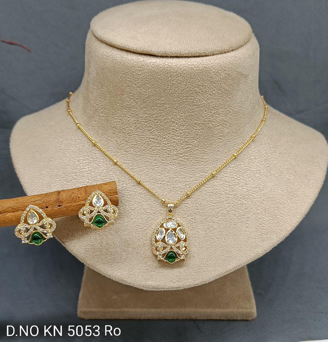 Moissanite Chain pendant Sku KN 5053 RO/D-4