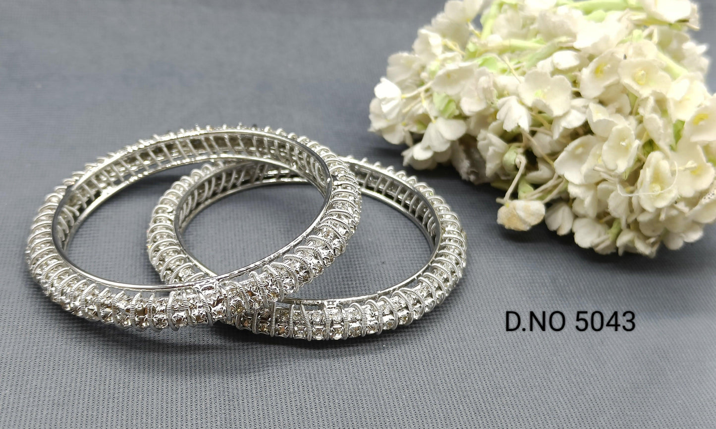 Stone Bangles Rodium Sku 5043 C4 - rchiecreation