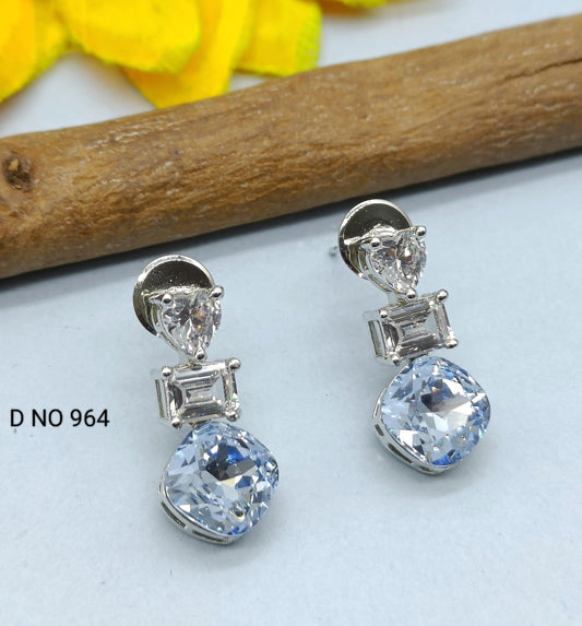 Swaroski Stone Cz Earring Sku 964 C1 - rchiecreation