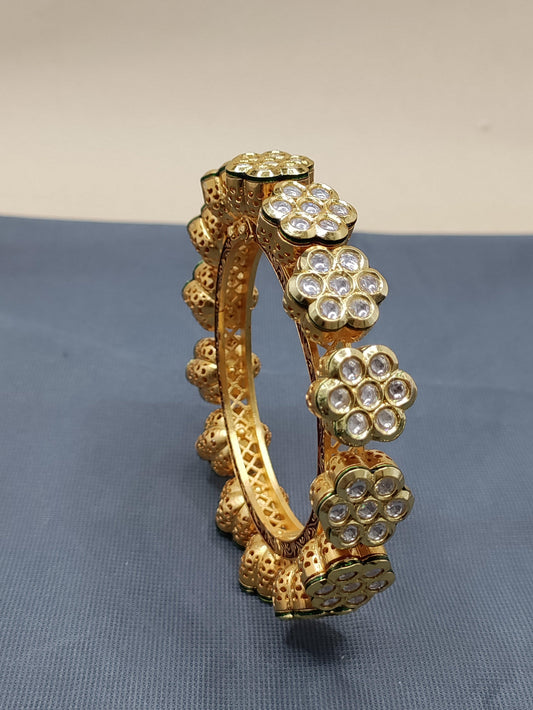 Women Kundan Kada Sku-8769 E3 - rchiecreation