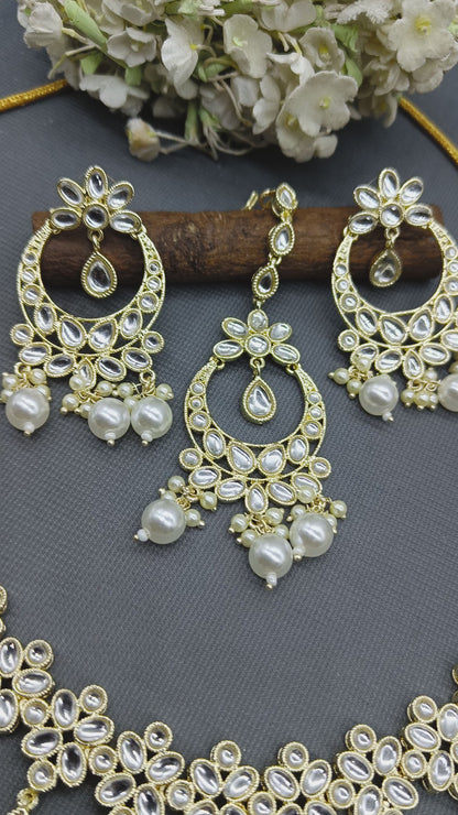 Golden Kundan Necklace Set with tikka-6074 B4