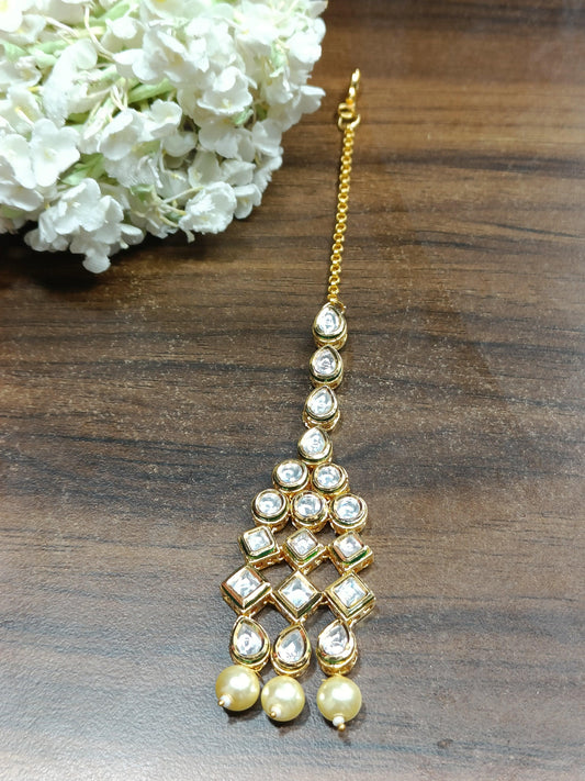 Kundan Tikka - rchiecreation