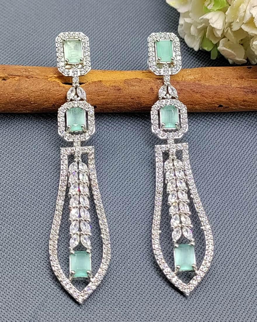 American Diamond Earring Sku-729 C-1 - rchiecreation