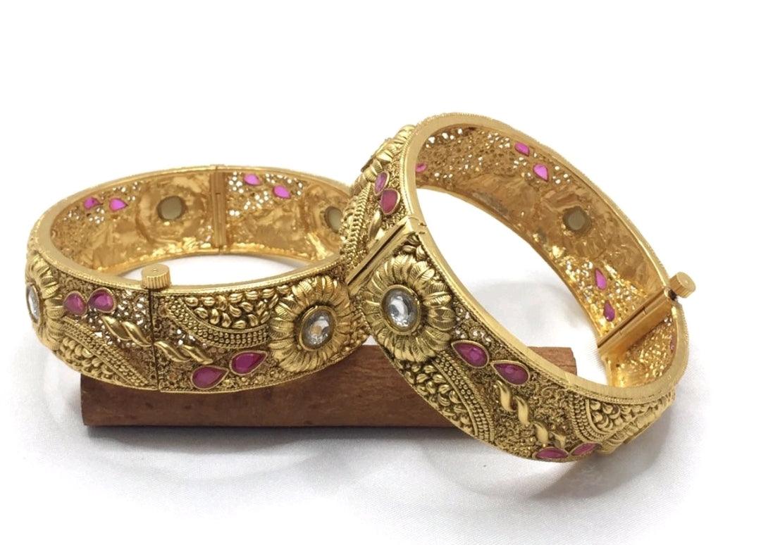 Antique Golden Bangles Sku-8623 D1 - rchiecreation