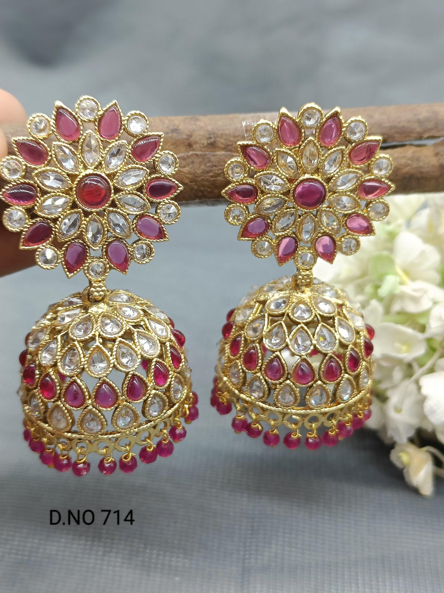 Antique Golden Earring Sku-714 A4 - rchiecreation