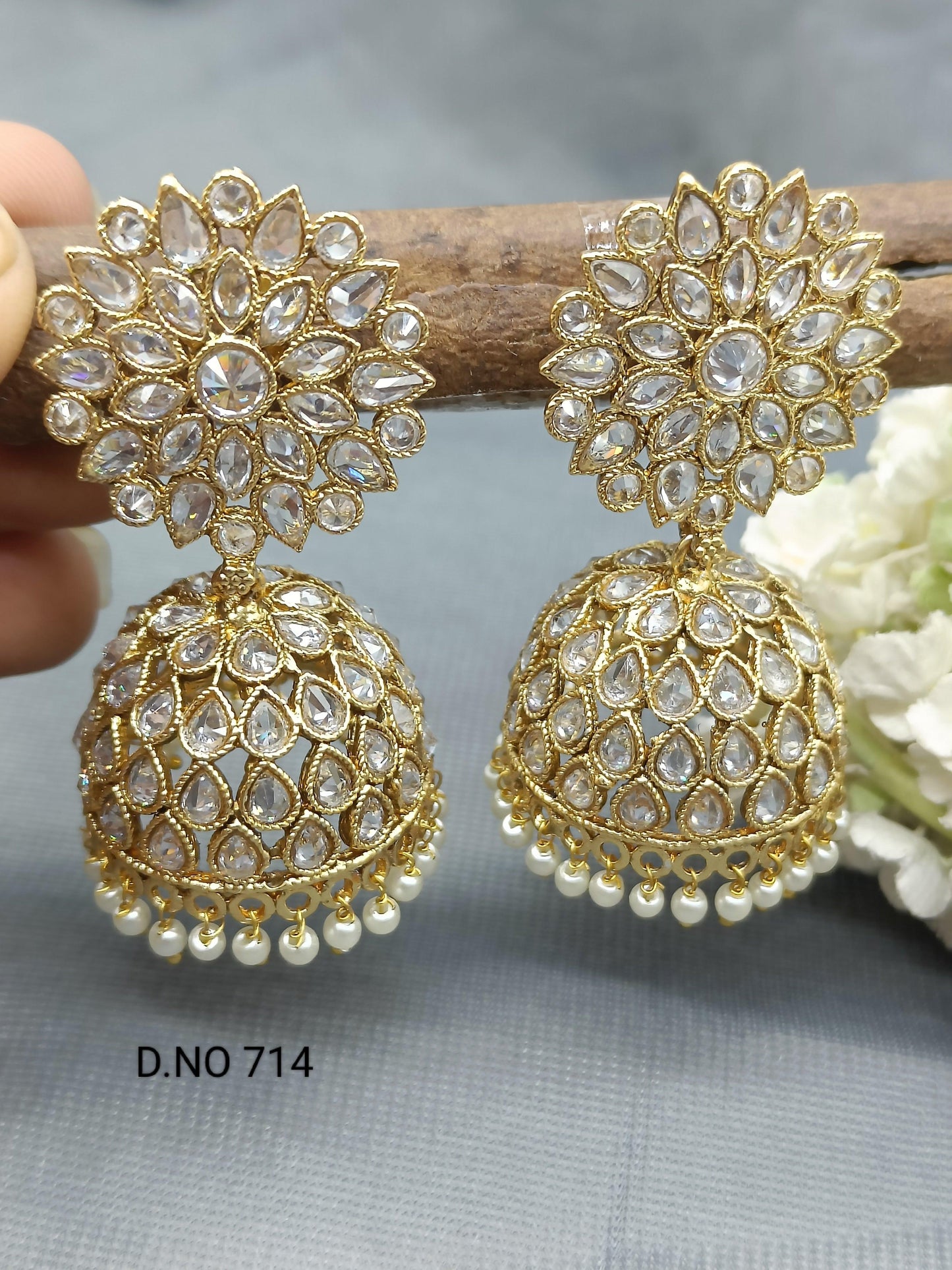 Antique Golden Earring Sku-714 A4 - rchiecreation