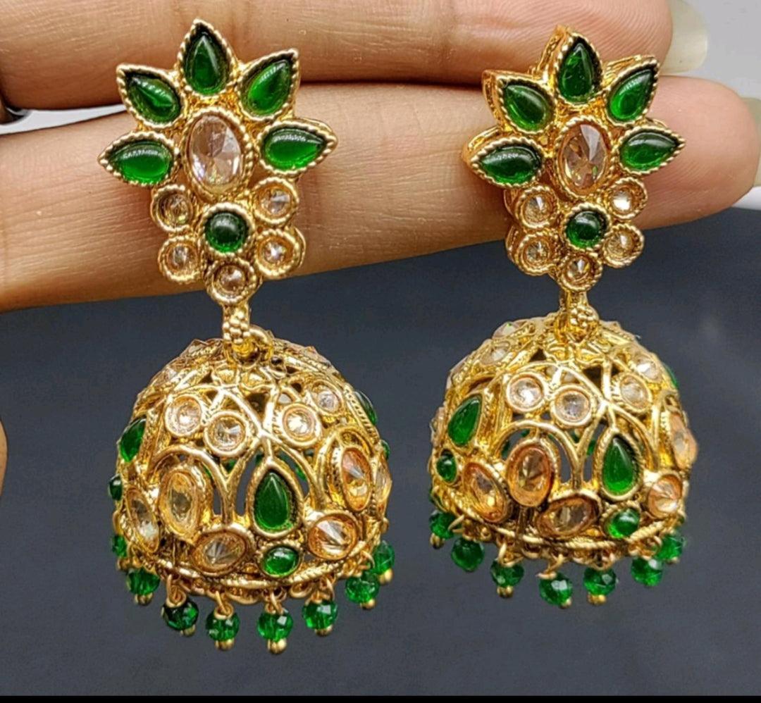 Antique Golden Earrings Sku 665 D3 - rchiecreation