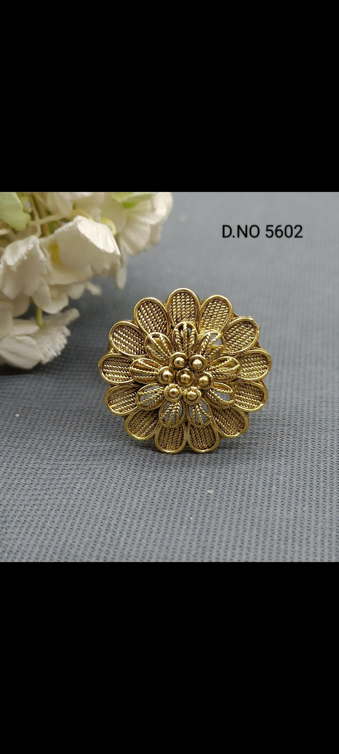 Antique Golden Finger Ring Sku 5902 E2 - rchiecreation