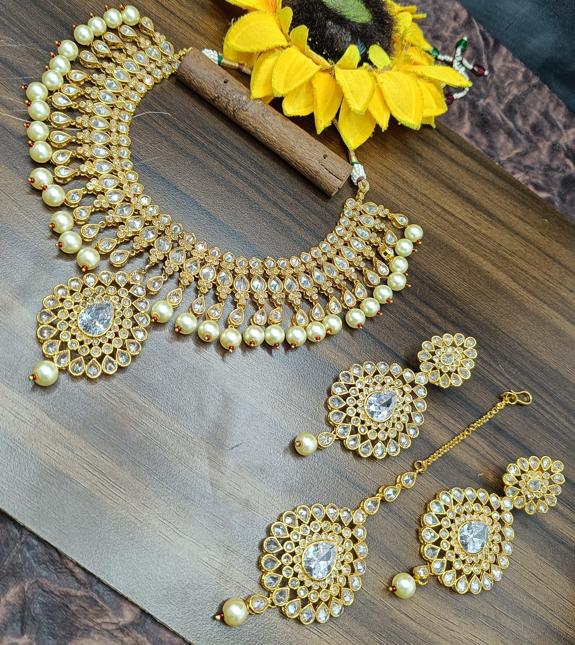 Antique Golden Necklace Earrings Sku 1039 B2 - rchiecreation