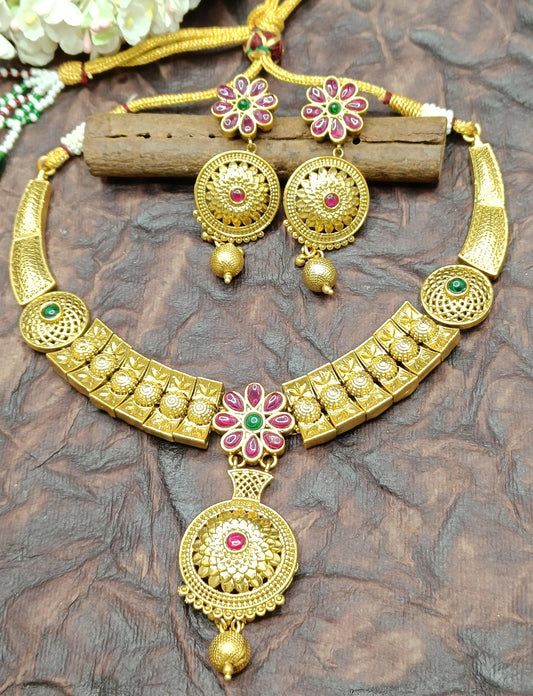 Antique Golden Necklace Set-15024 - rchiecreation
