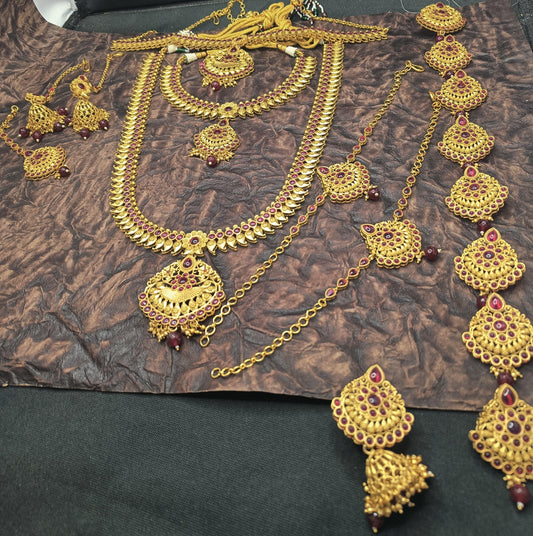 Antique Golden Necklace Set Bharatnatyam 7 E4 - rchiecreation