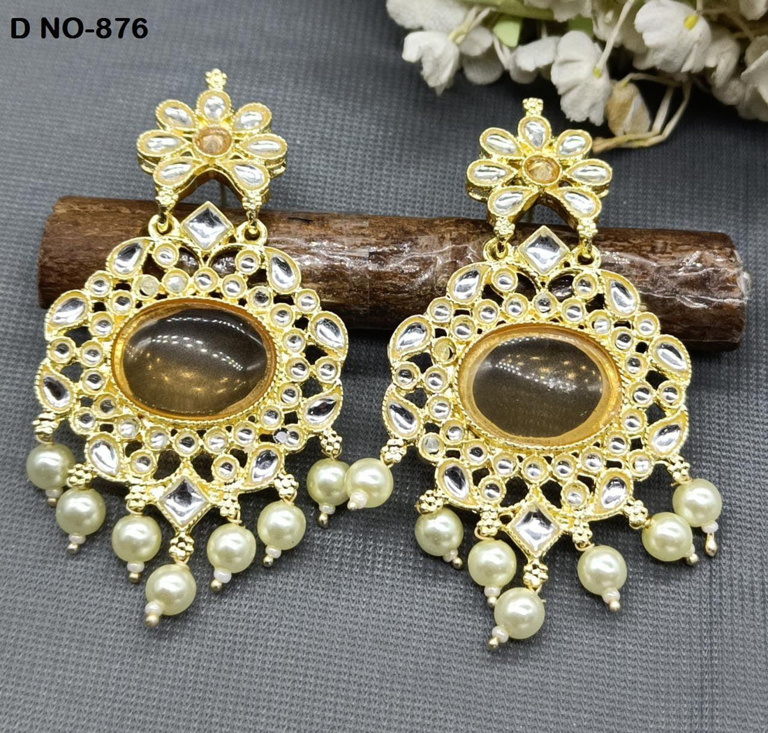 Golden Kundan Earring Sku-876 A1 - rchiecreation