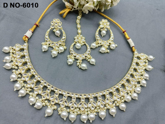 Golden Kundan Necklace Set -6010 B4 - rchiecreation
