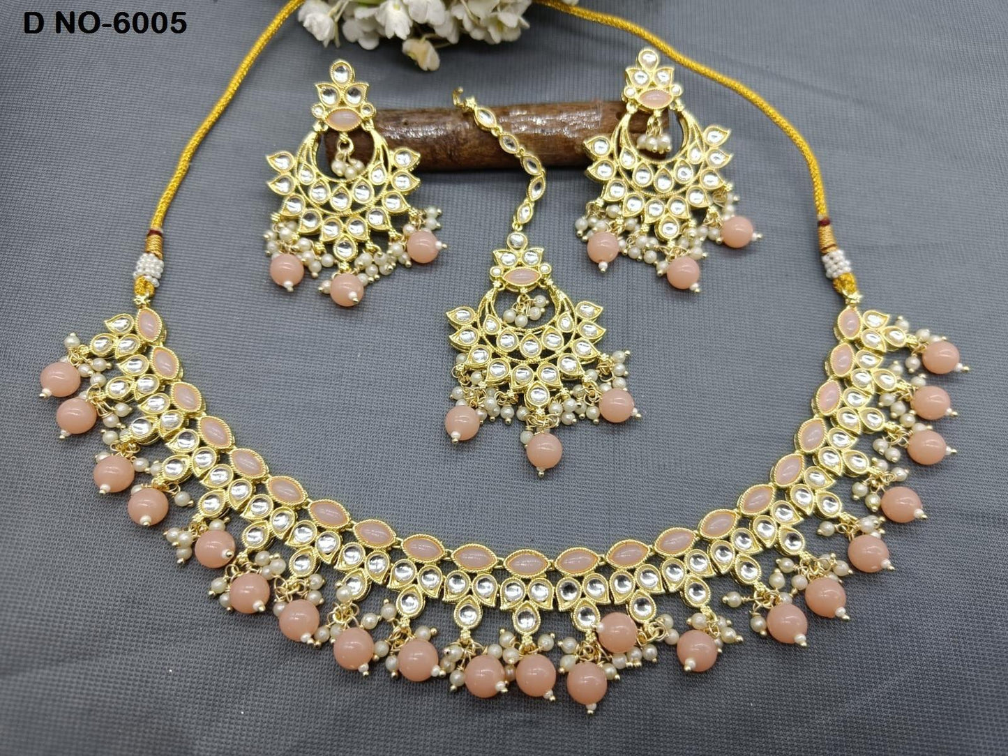 Golden Kundan Necklace Set Sku -6005 B4 - rchiecreation