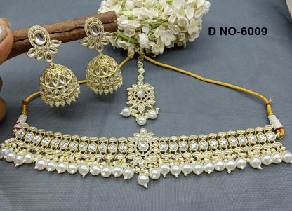 Golden Kundan Necklace Set Sku 6009 B4 - rchiecreation