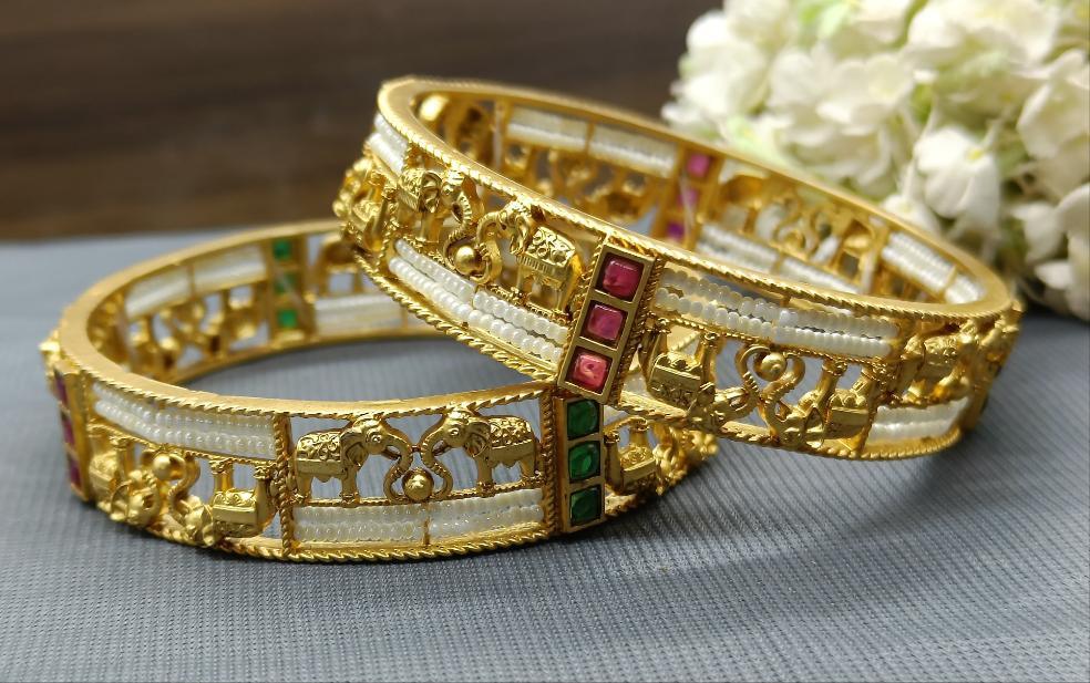 Pearl Golden Elephant Bangles 3083 D2 - rchiecreation