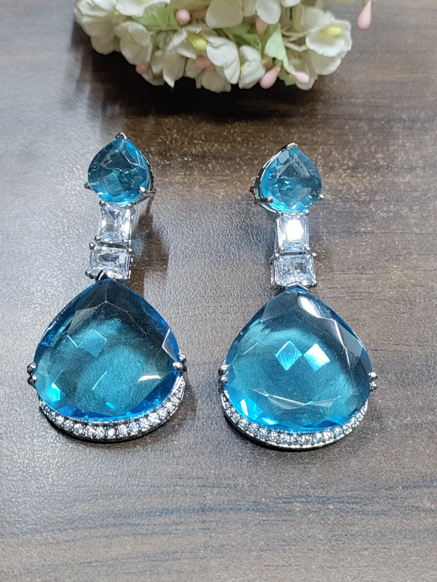 Primium Cz Ad Earring-733 C1 - rchiecreation