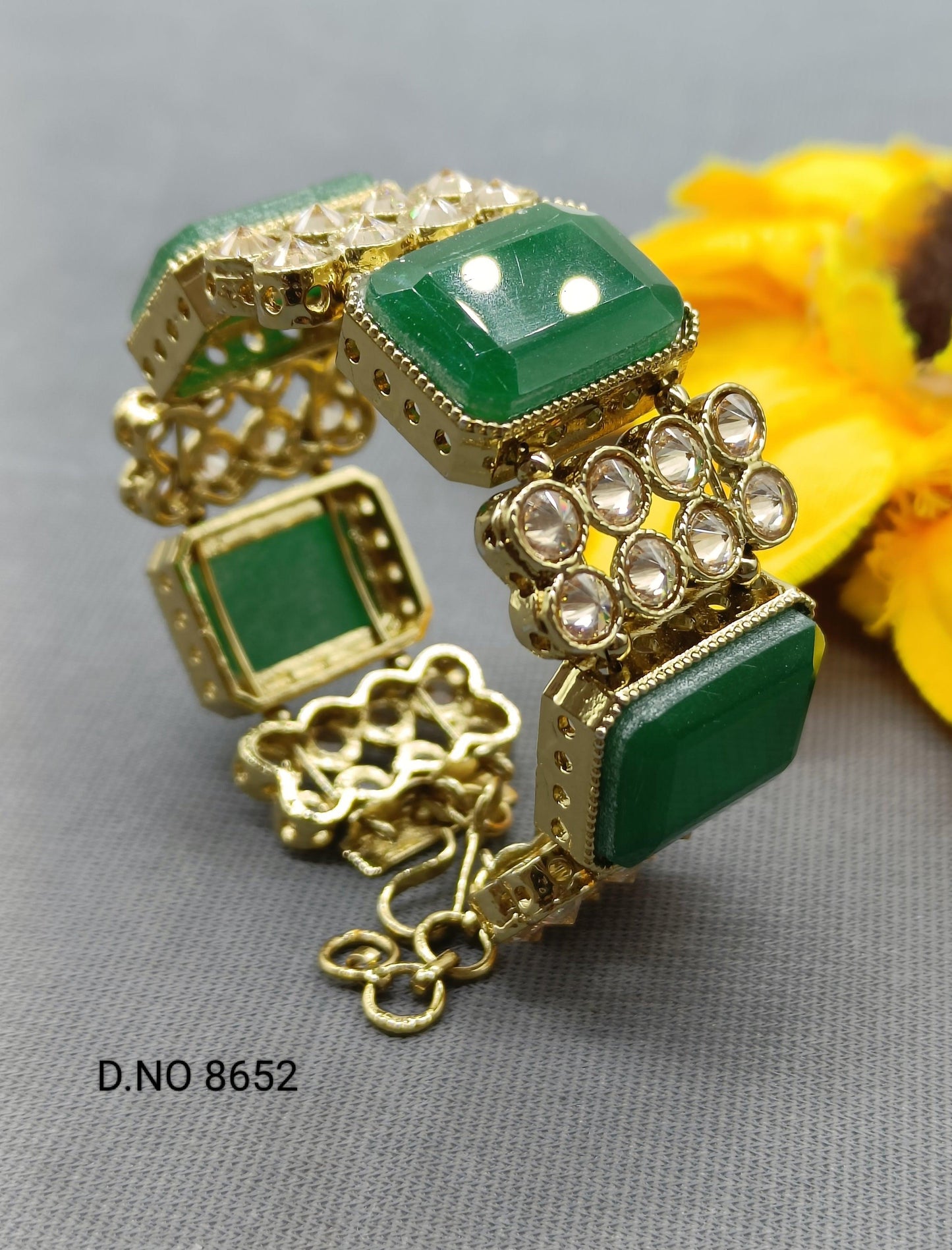 Women Bracelet Sku-8652 E2 - rchiecreation